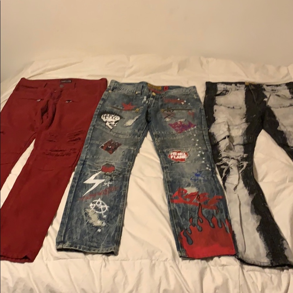Set of 3 distressed designer jeans